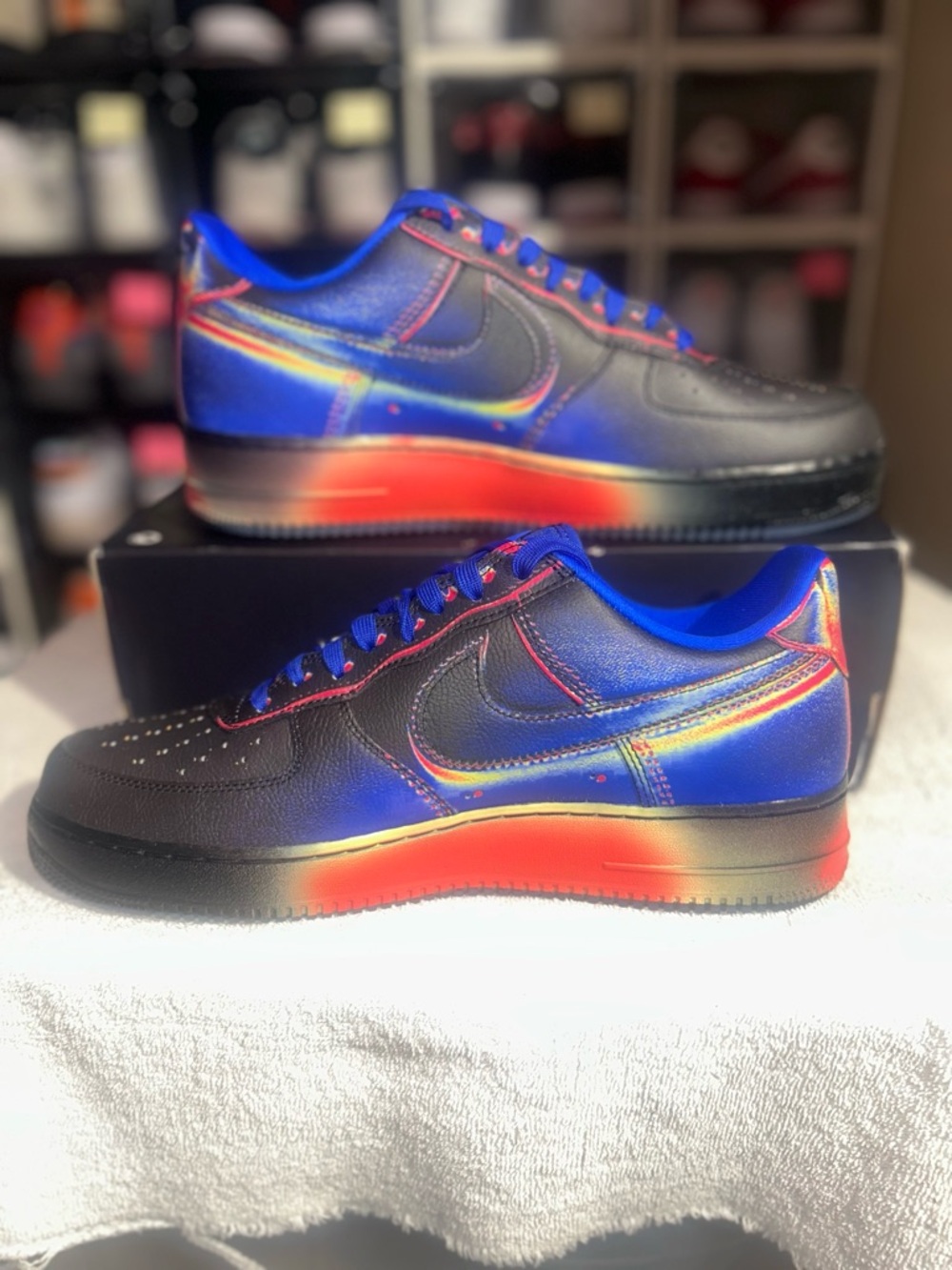 Nike Air Force 1 Low Retro "Heat Map" (style code: IB6834-001) Has Box - Picture 3 of 7